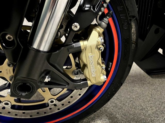 aprilia - tuono-1000-r