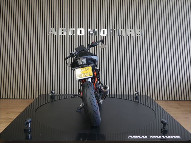 ktm - 390-duke