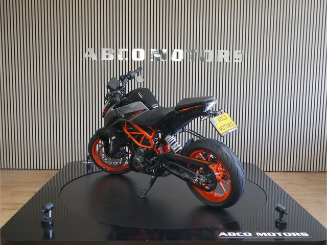 ktm - 390-duke