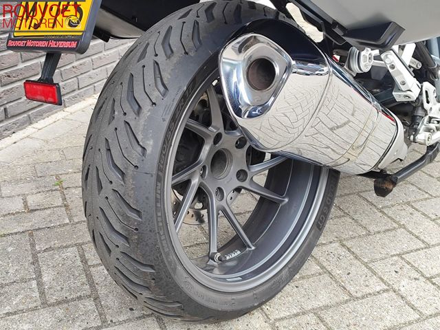 bmw - r-1200-rs