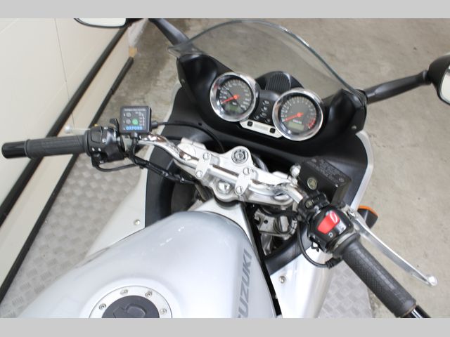 suzuki - gsf-600-s-bandit