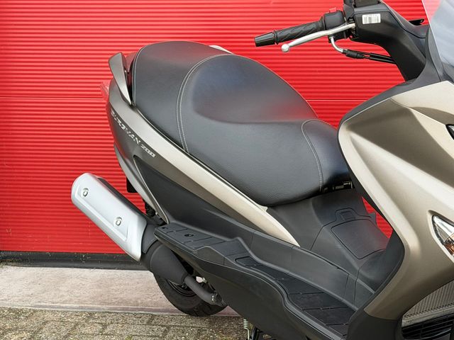 suzuki - burgman-200-a