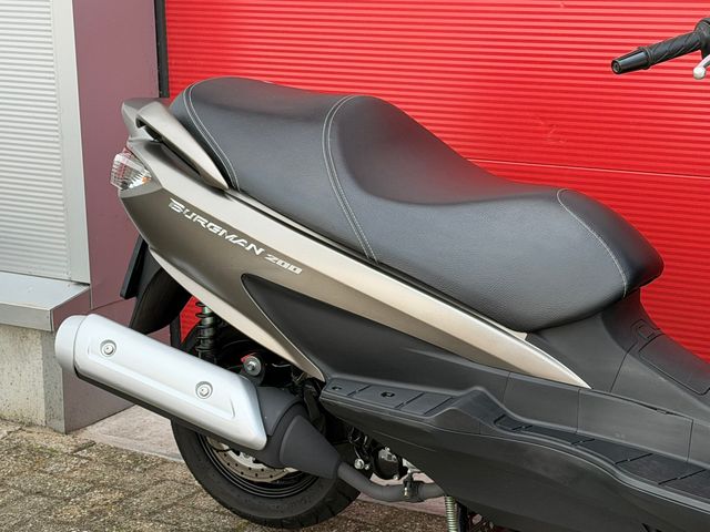 suzuki - burgman-200-a