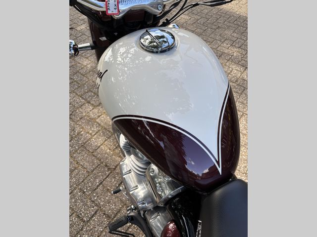 royal-enfield - classic-650