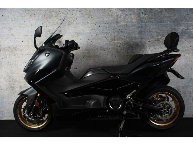 yamaha - tmax-tech-max-560