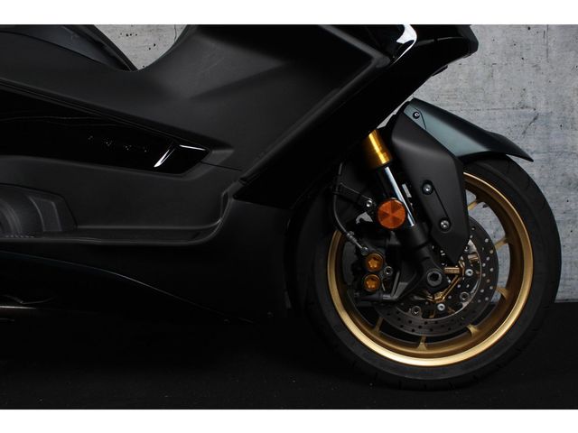 yamaha - tmax-tech-max-560