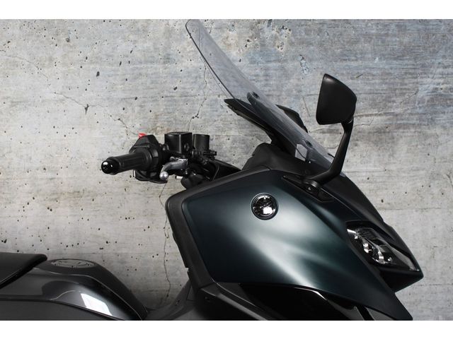 yamaha - tmax-tech-max-560