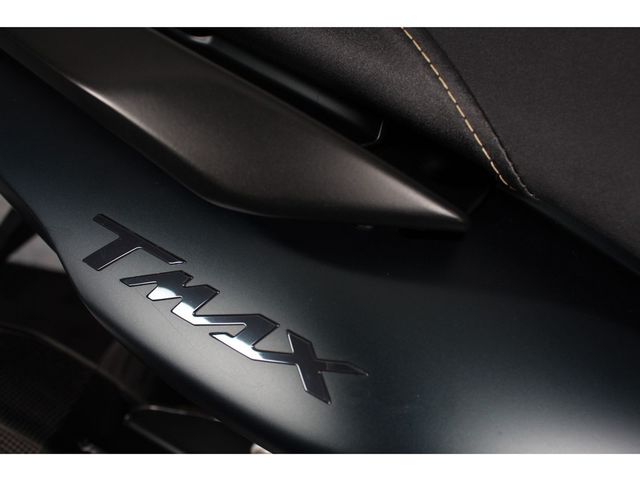 yamaha - tmax-tech-max-560