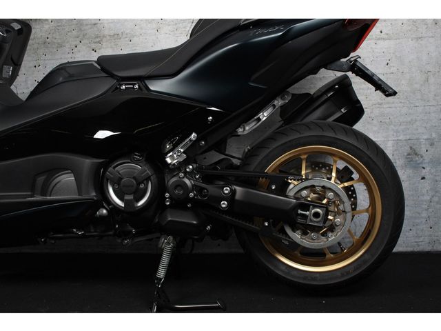 yamaha - tmax-tech-max-560