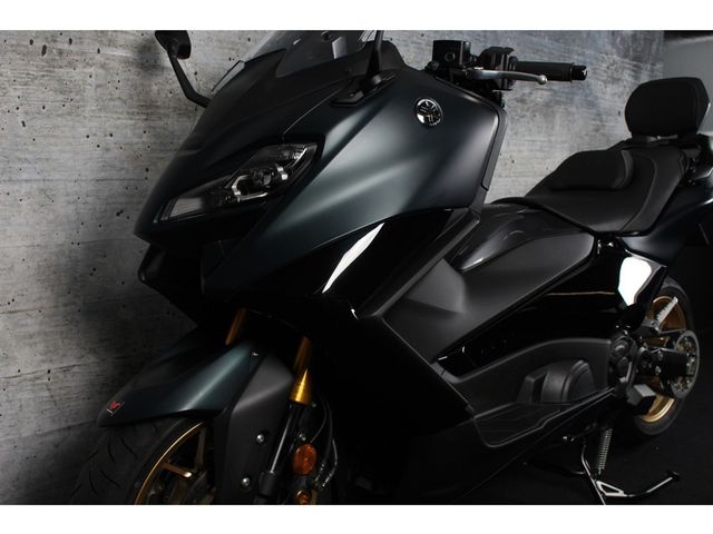 yamaha - tmax-tech-max-560