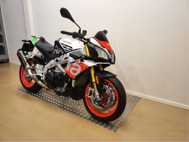 aprilia - tuono-v4-factory