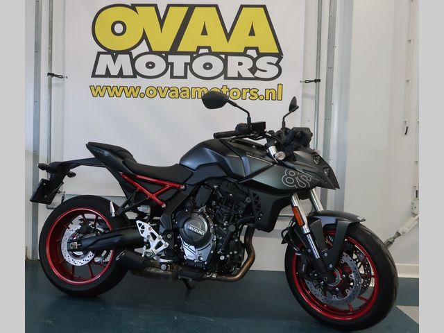 suzuki - gsx-8s