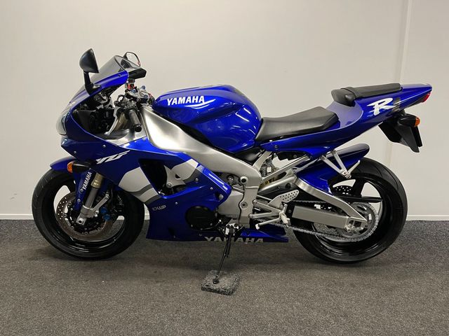 yamaha - yzf-r1