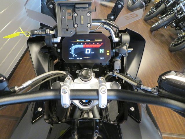 bmw - r-1250-gs-triple-black