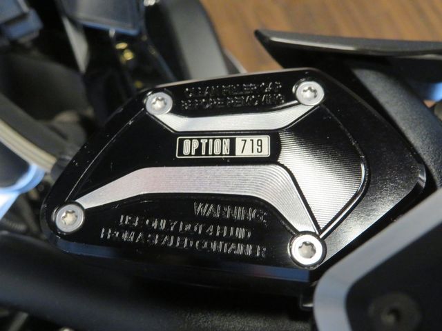 bmw - r-1250-gs-triple-black