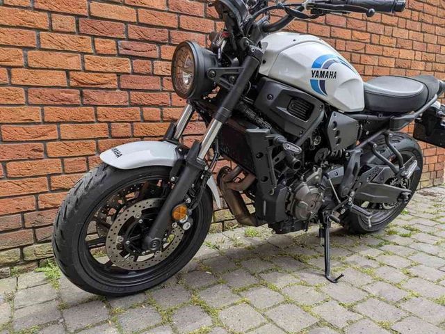 yamaha - xsr-700