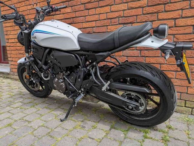 yamaha - xsr-700