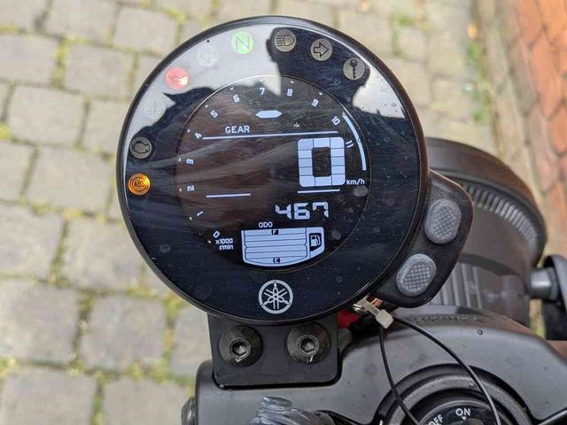 yamaha - xsr-700