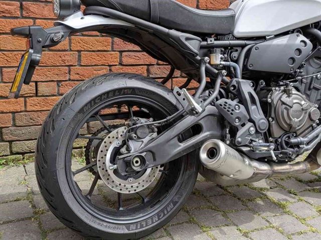yamaha - xsr-700