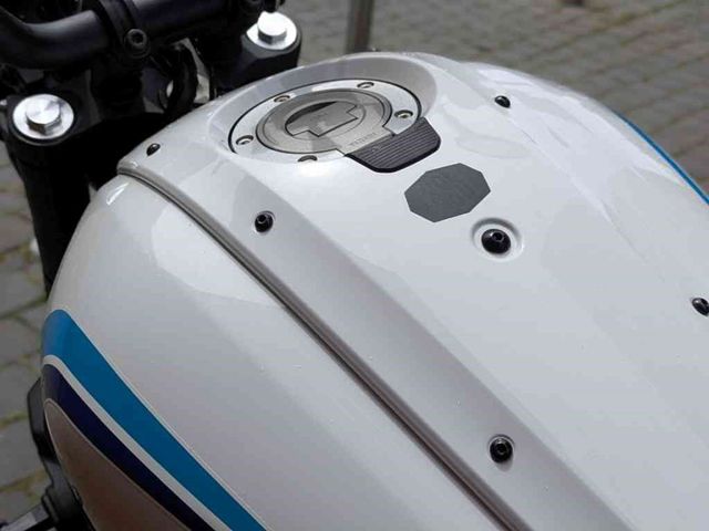 yamaha - xsr-700
