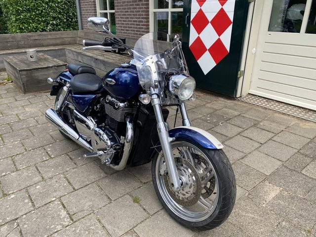 triumph - thunderbird