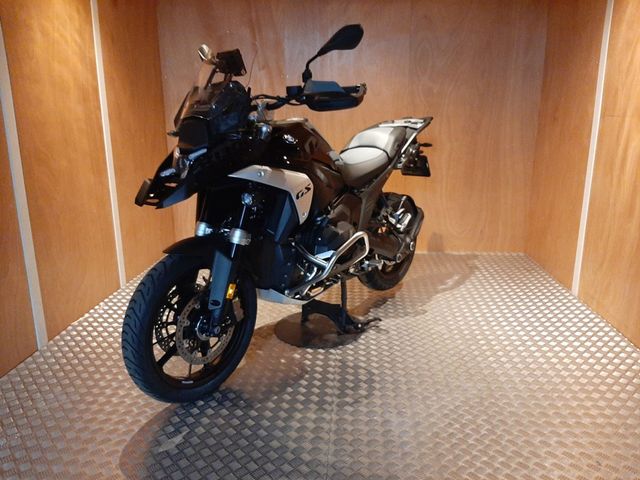 bmw - r-1300-gs