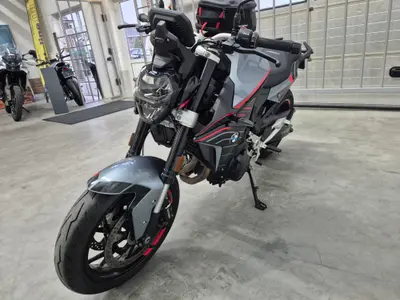 BMW F 900 R – foto 3