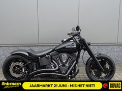 HARLEY-DAVIDSON NIGHT TRAIN FXSTB