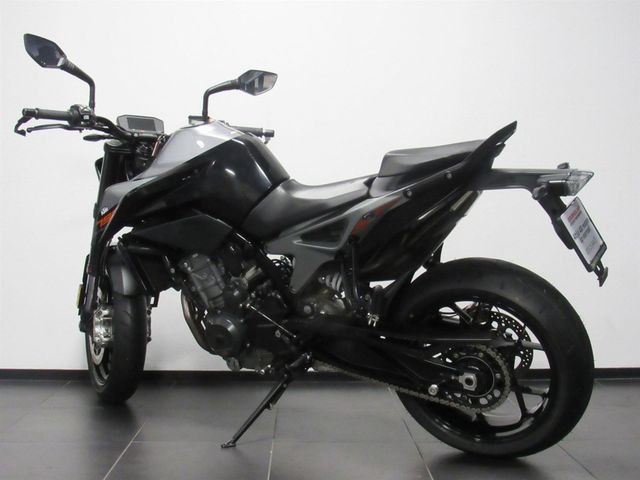 ktm - 790-duke