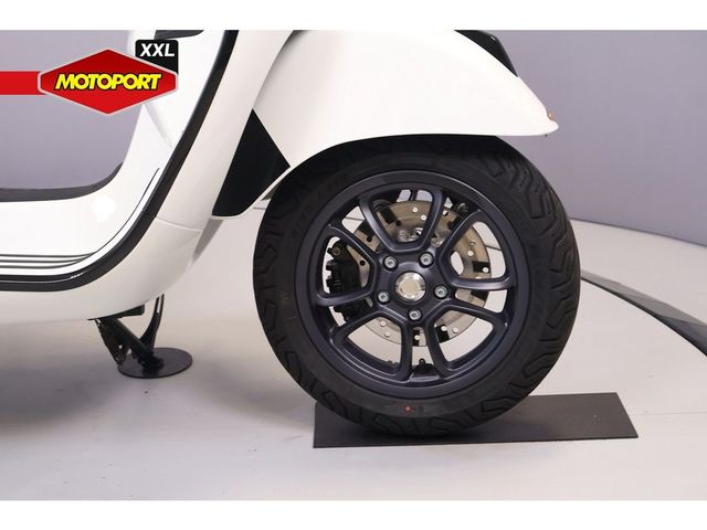 vespa - gts-300-super