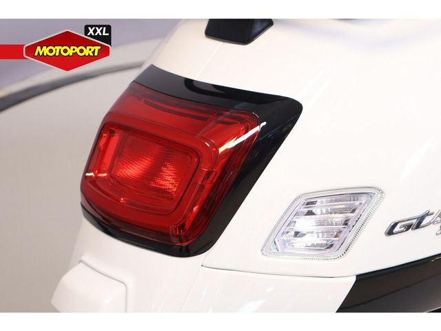 vespa - gts-300-super