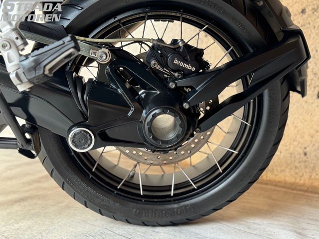 bmw - r-1200-gs-triple-black-edition