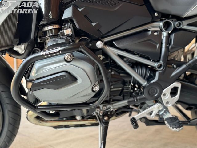 bmw - r-1200-gs-triple-black-edition