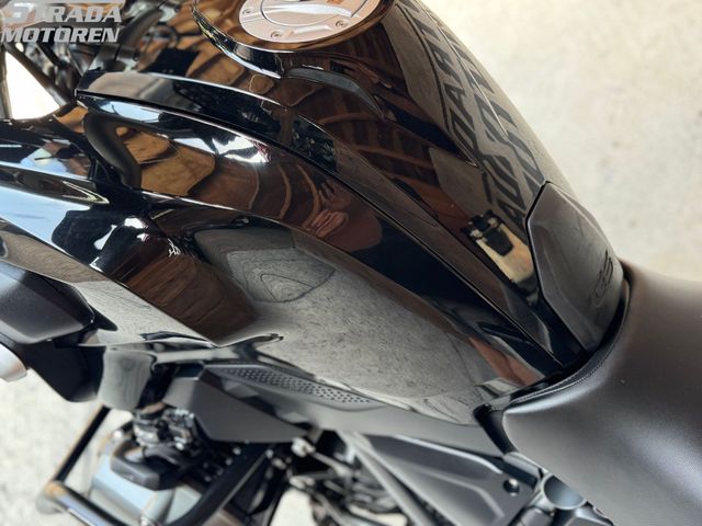 bmw - r-1200-gs-triple-black-edition