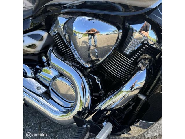 suzuki - m-1800-r-intruder