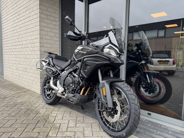 cfmoto - 700-mt-adventure