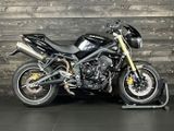 TRIUMPH STREET TRIPLE