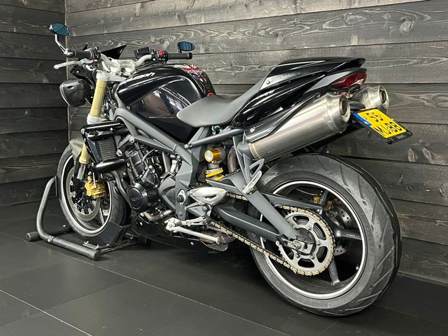 triumph - street-triple