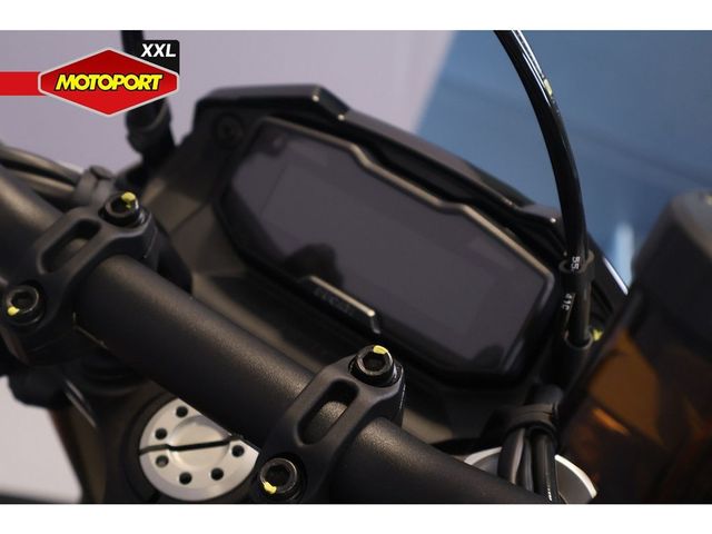 ducati - hypermotard-698-mono-rve