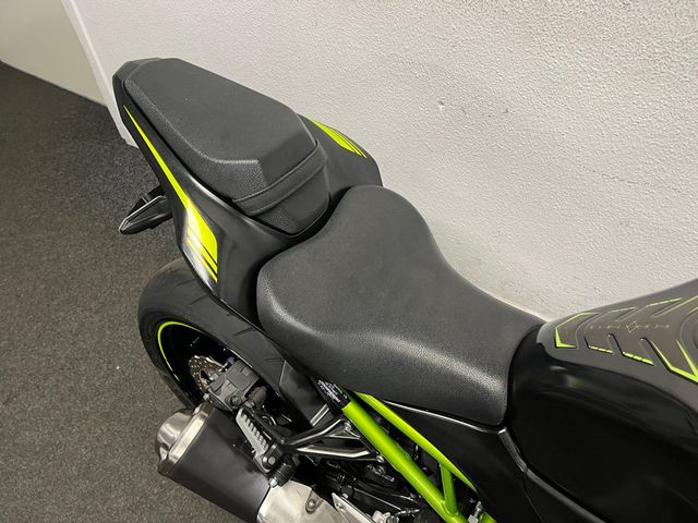 kawasaki - z900