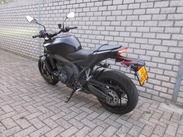 yamaha - mt-09-y-amt