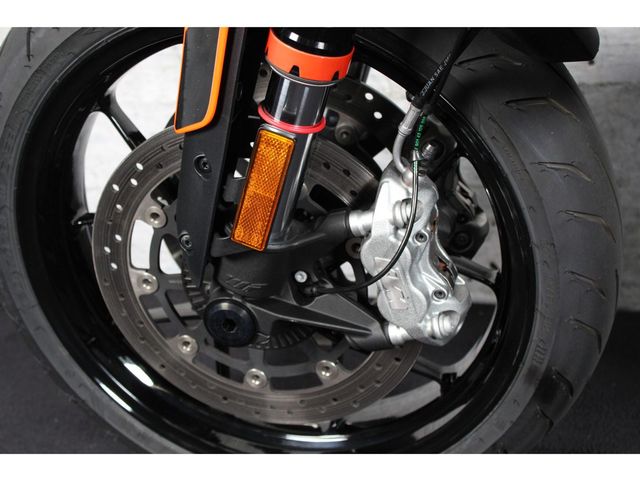 ktm - 890-duke