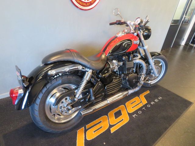 triumph - speedmaster