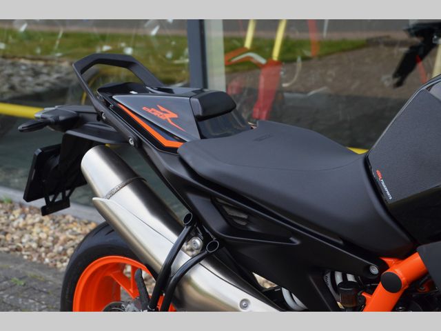 ktm - 890-duke-r