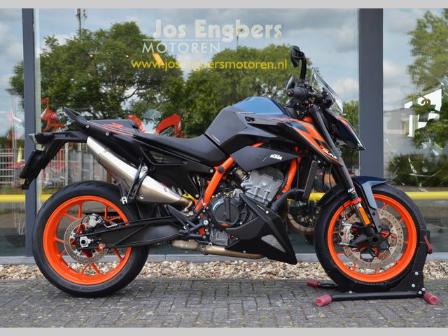 ktm - 890-duke-r