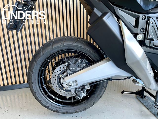honda - x-adv