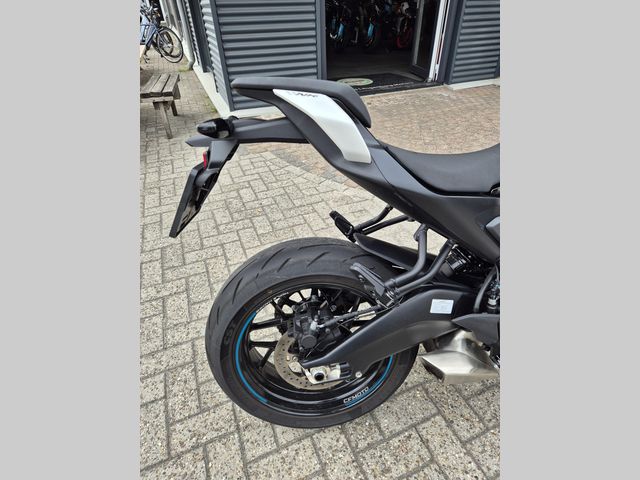 cfmoto - 675-nk