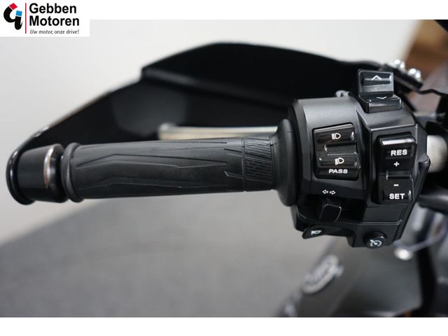 yamaha - xt-1200-z-super-tenere-explorer