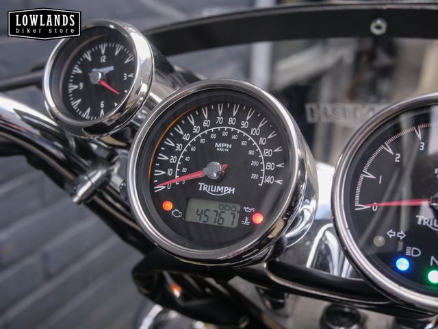 triumph - rocket-iii