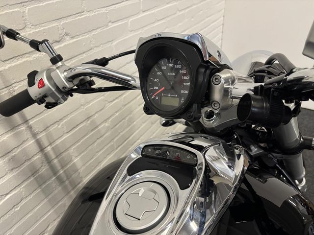 suzuki - intruder-m-800